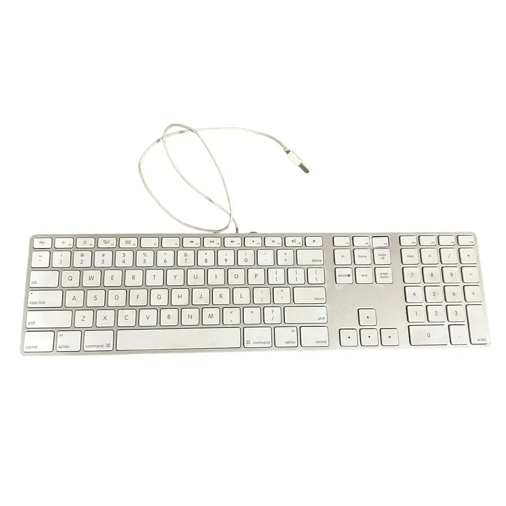 Apple A1234 USB Wired Keyboard w/ Numeric Keypad White Aluminum